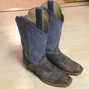 Justin Cowgirl boots